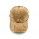 Καπέλο jockey μπεζ γούνινο