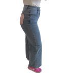 Τζιν μπλε ψηλόμεσο με στρας ροζ στην τσέπη