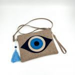 Τσαντάκι φάκελος greige με σχέδιο μάτι Τσαντάκι φάκελος greige με σχέδιο μάτι