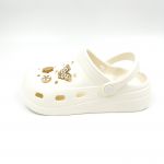 Παντόφλες σαμπό τύπου Crocs λευκό