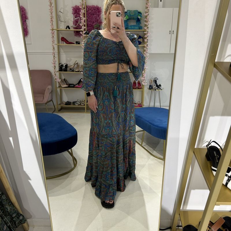 Φωτογραφία από Σετ boho crop top και μάξι φούστα
