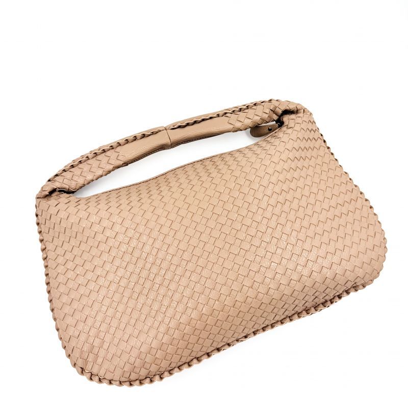 Φωτογραφία από Τσάντα τύπου BOTTEGA VENETA μπεζ xlarge μέγεθος