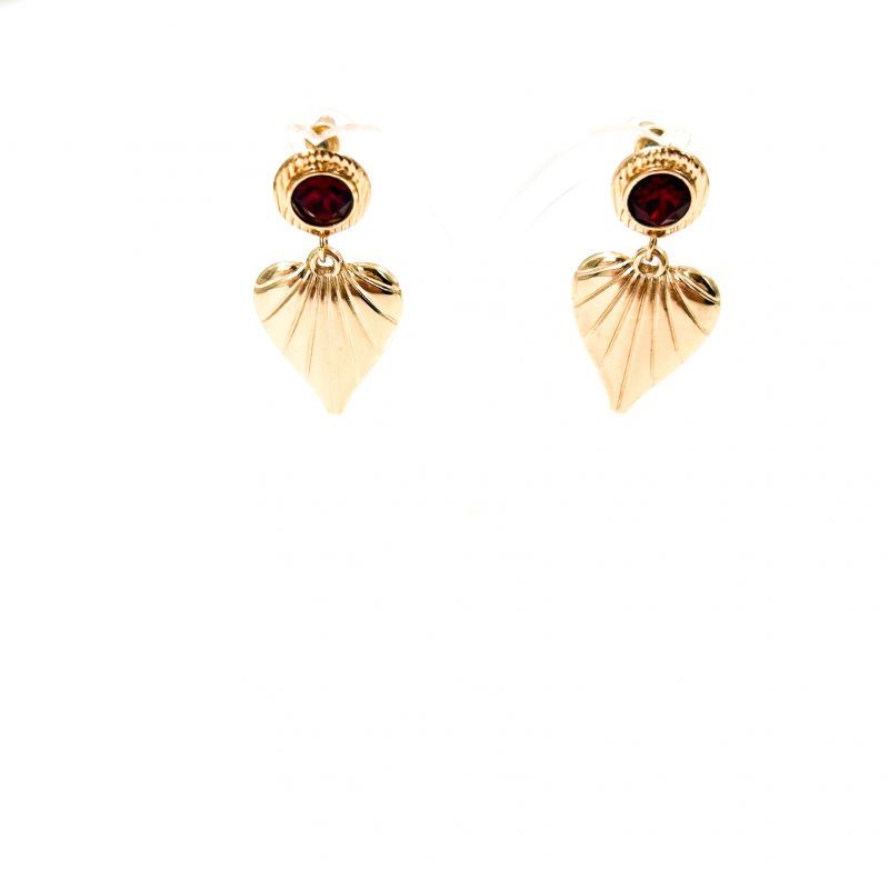 Σκουλαρίκια χρυσή καρδιά κρεμαστά με μπορντό πέτρα Φωτογραφία από Σκουλαρίκια χρυσή καρδιά κρεμαστά με μπορντό πέτρα