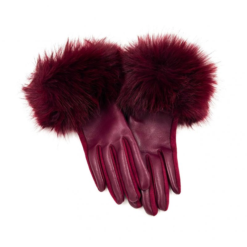 Φωτογραφία από Γάντια με γούνα μπορντό