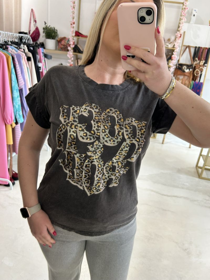 Φωτογραφία από T-Shirt μαύρο 