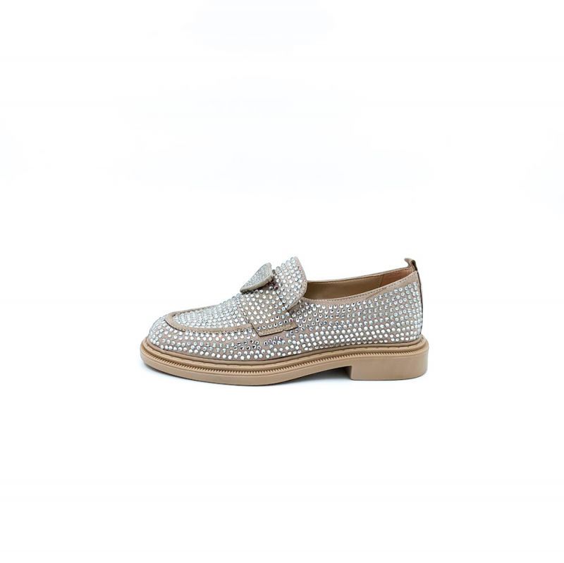 Φωτογραφία από Loafers μπεζ suede με στρας