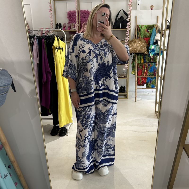 Φωτογραφία από Σετ παντελόνι με μπλούζα μπλε