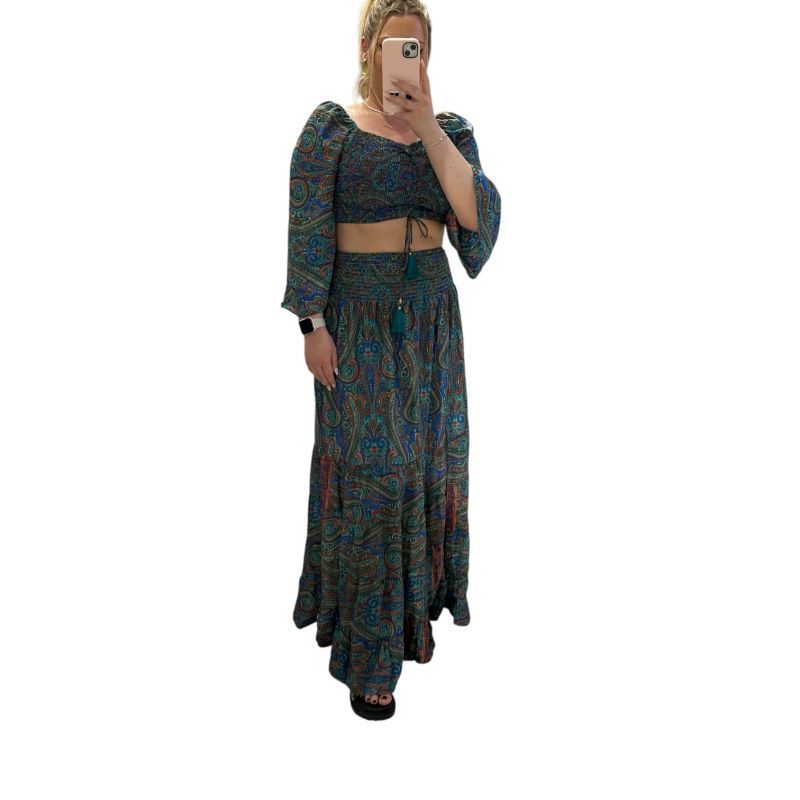 Φωτογραφία από Σετ boho crop top και μάξι φούστα