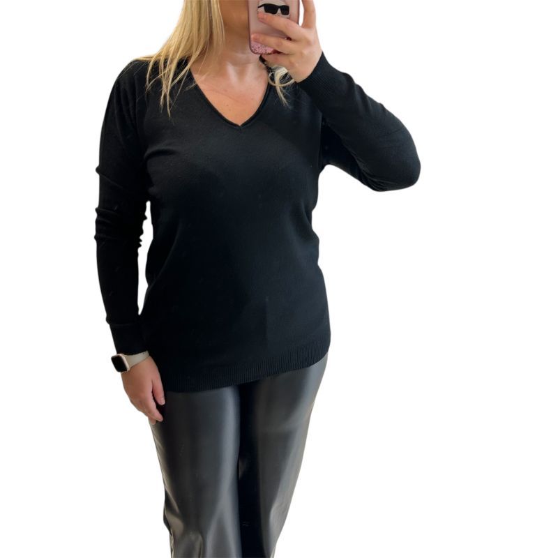 Φωτογραφία από Μπλούζα μαύρη