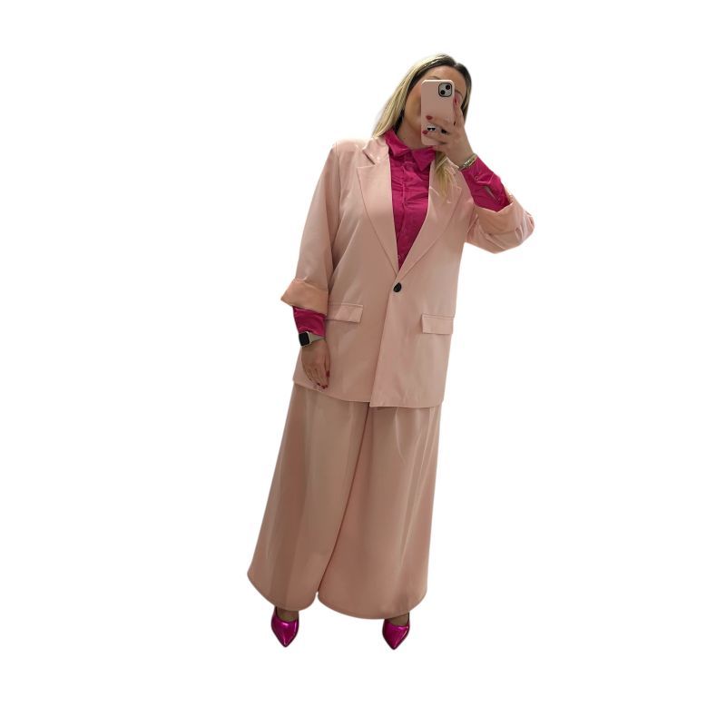 Φωτογραφία από Σετ κοστούμι ροζ