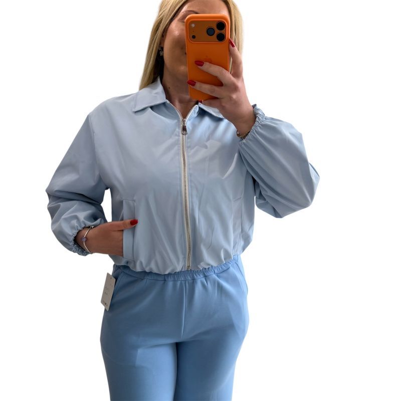 Φωτογραφία από Μπουφάν γαλάζιο