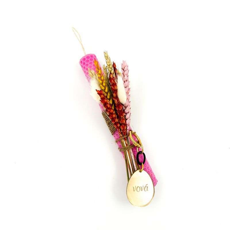 Φωτογραφία από Χειροποίητη Πασχαλινή Λαμπάδα από αγνό μελισσοκέρι ροζ με μπρελόκ 